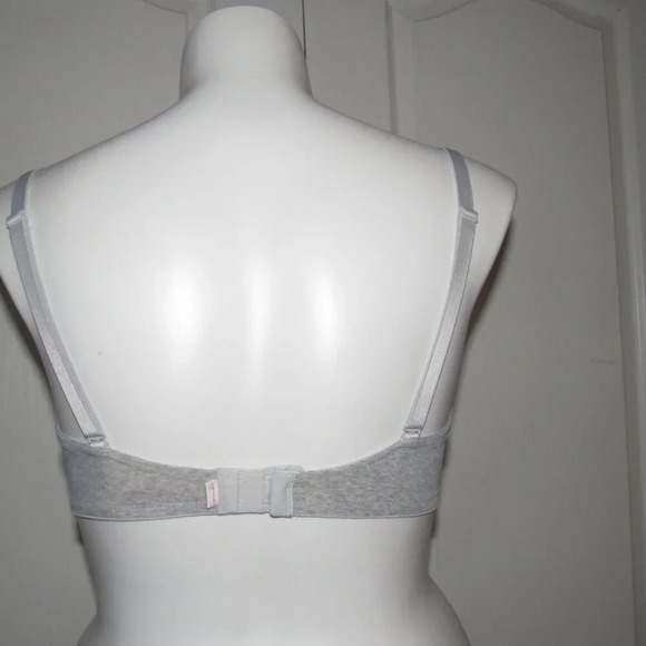VICTORIA’S SECRET PINK Wear Everywhere Push-Up Gray Bra Size 38DD - Picture 3 of 6